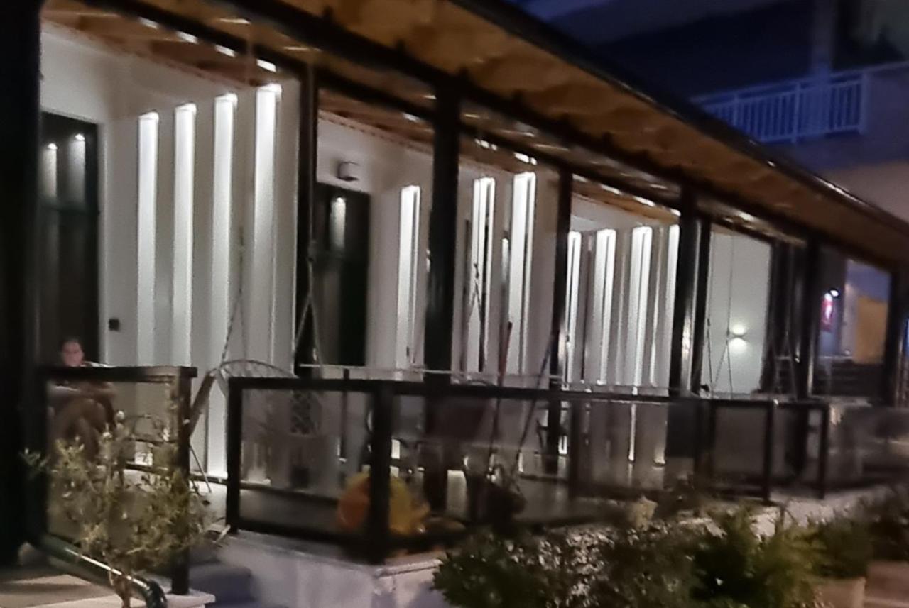 Sophia Seaview Suites & Restaurant Vrasná المظهر الخارجي الصورة