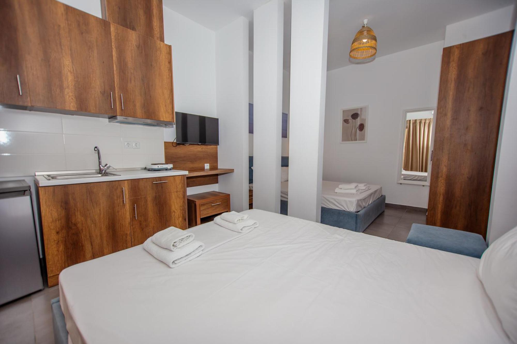 Sophia Seaview Suites & Restaurant Vrasná المظهر الخارجي الصورة