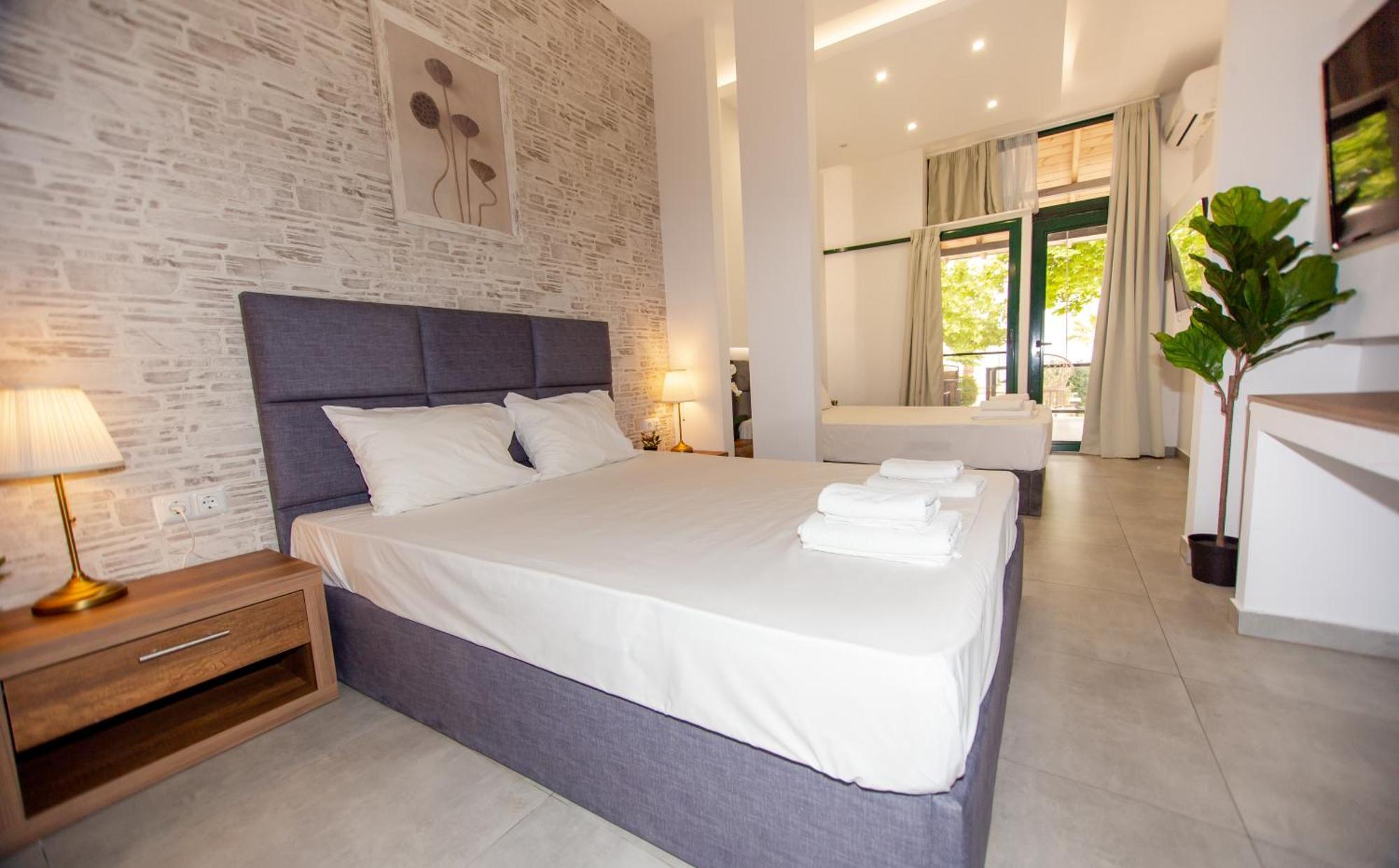 Sophia Seaview Suites & Restaurant Vrasná المظهر الخارجي الصورة